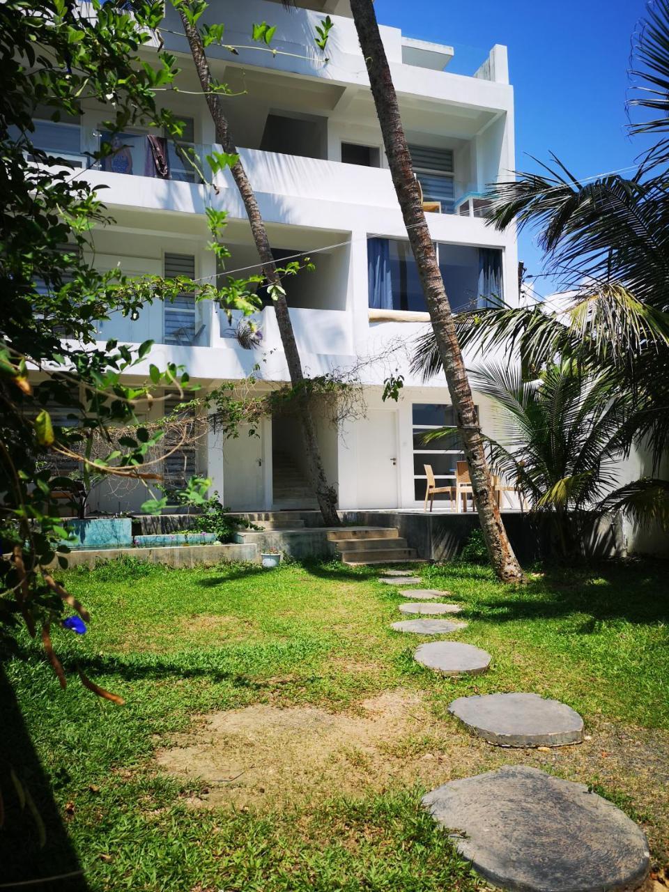 Banana Garden Hotel Banduramulla Bagian luar foto